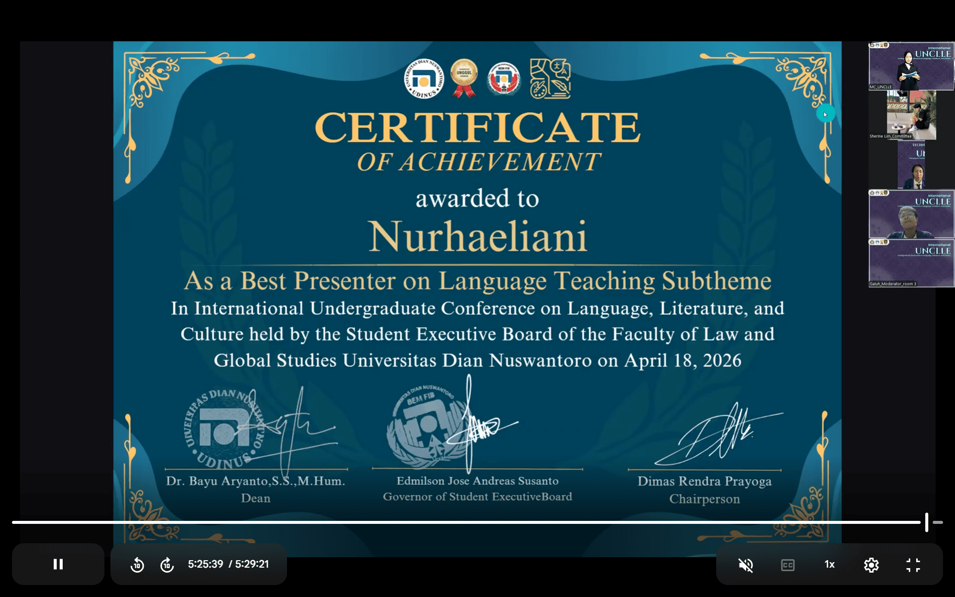 Penyerahan Sertifikat Pemenang Best Presenter 5